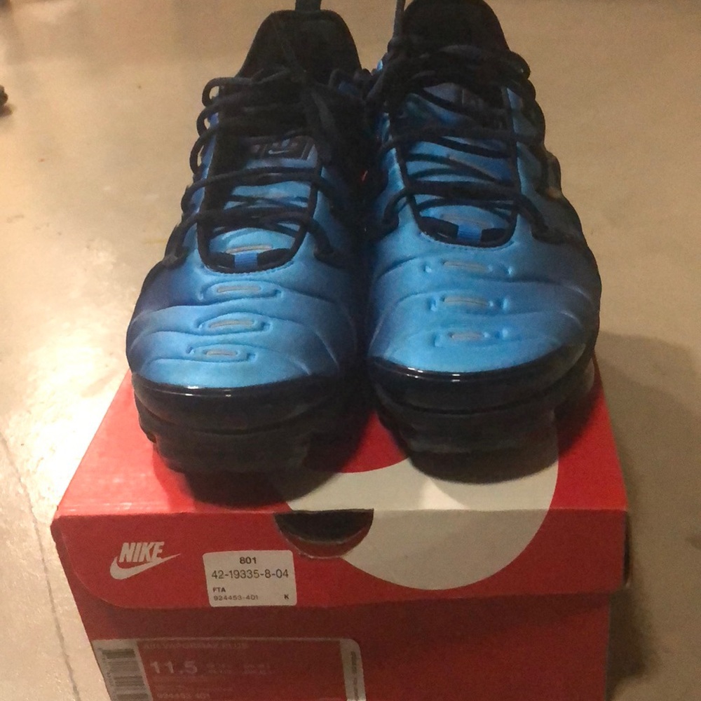 Men’s 11.5 Air Vapormax Plus
